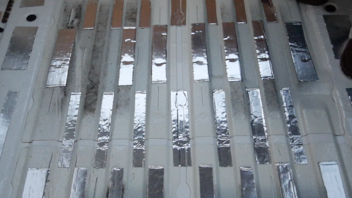 デッドニング施工済みの画像